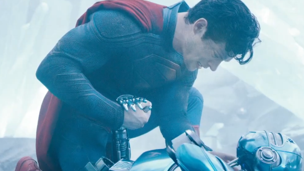 Assista ao primeiro trailer do filme Superman